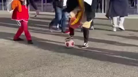 Rating stranger at foot ⚽️ #shorts