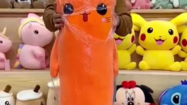 _viral GIANT CARROT PLUSHIE 🥕