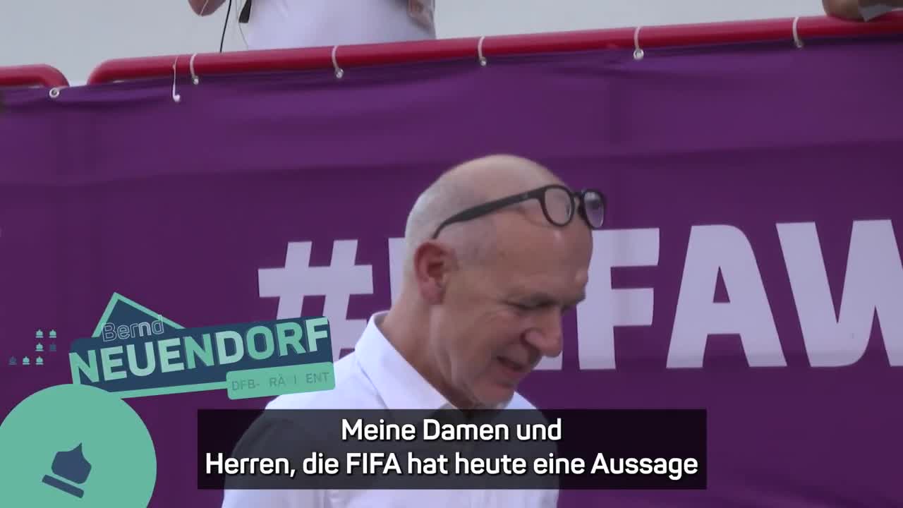 Der DFB knickt ein - nur der Präsident sieht es anders _ WM 2022