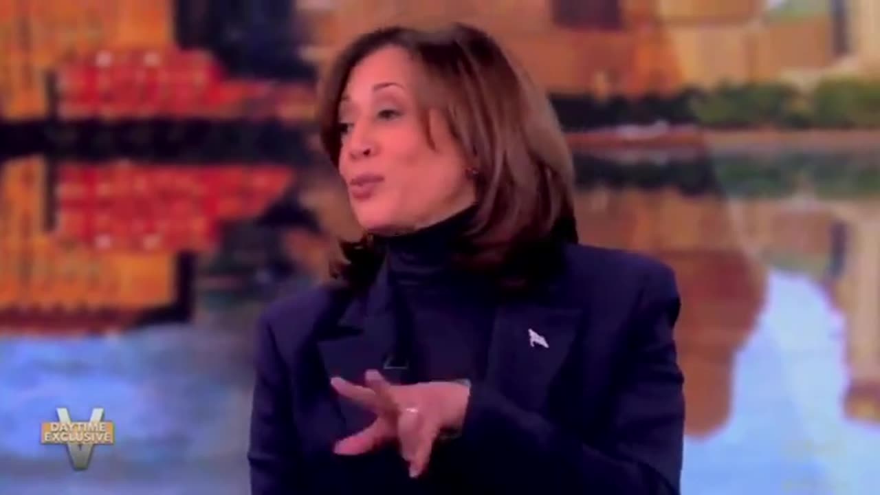 "Scared As Heck" - Kamala Is Terrified About Trump Winning In 2024