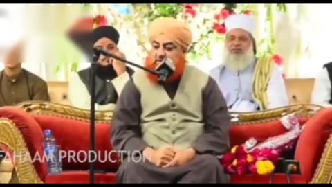 نبی کریم صلی اللہ علیہ وآلہ وسلم نےدیوس یعنی( بےغیرت )کس شخص کو قرار دیا ہے ؟