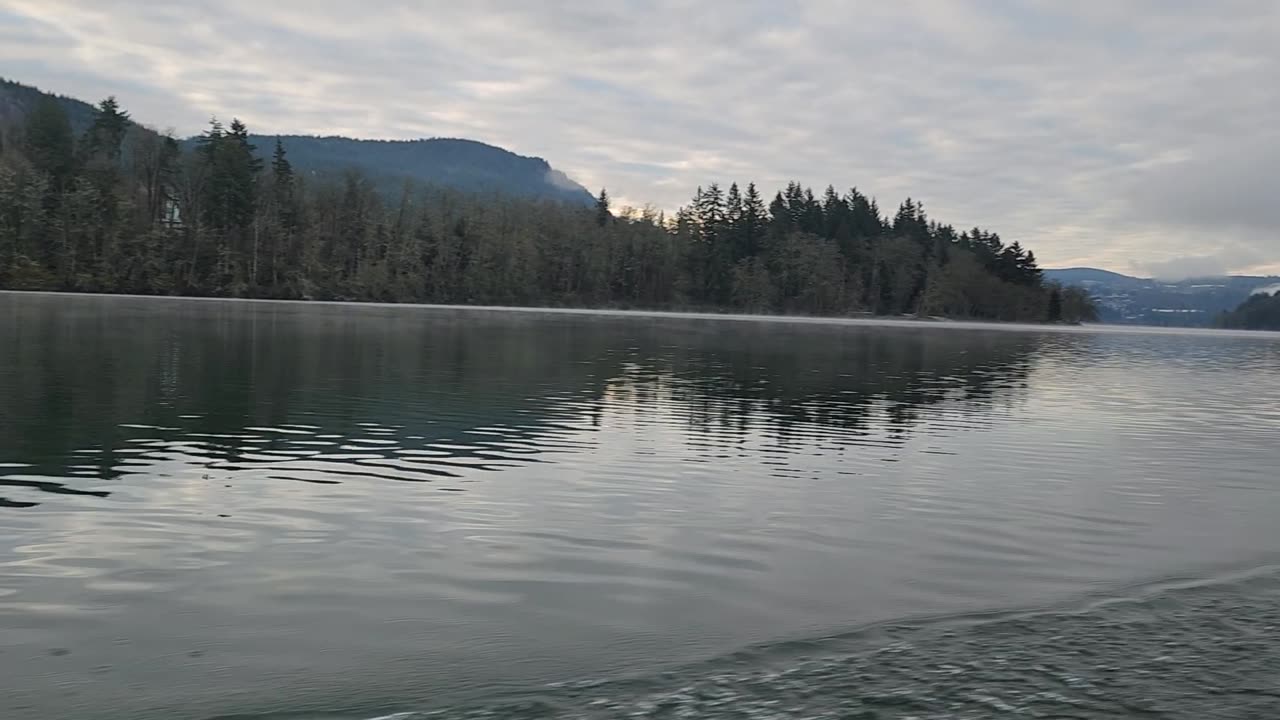 Boating on mayfield 39 degrees