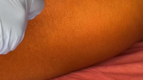 Underarm Waxing Tutorial with Sexy Smooth Tickled Pink Hard Wax by @maniib.esthetics