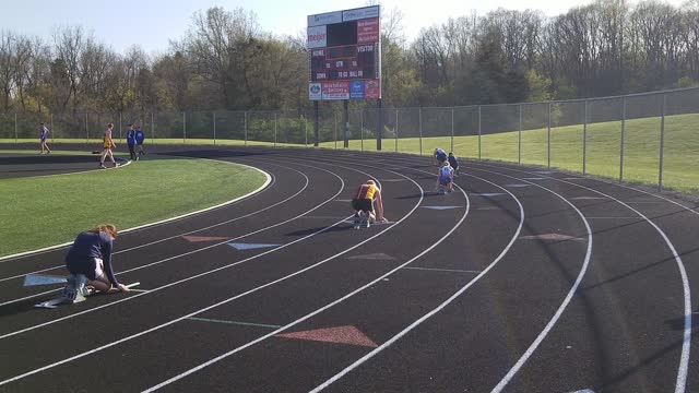 4.26.22 - Girls 4x100m Relay @ Cooper HS