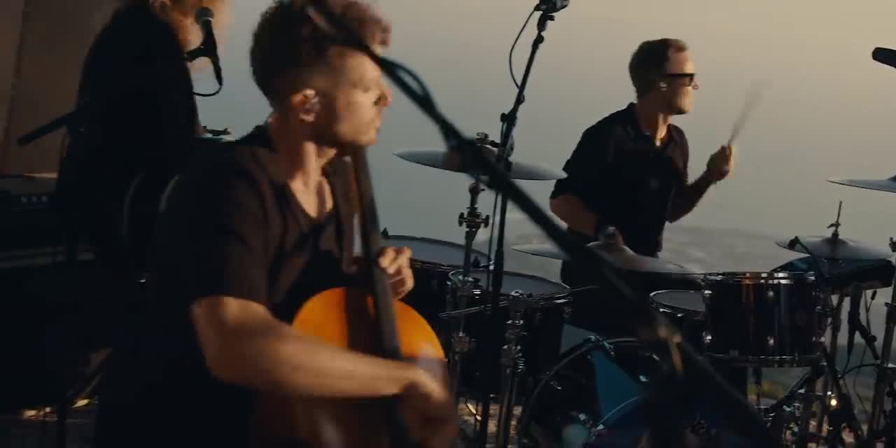 OneRepublic - Lose Somebody (One Night in Malibu)