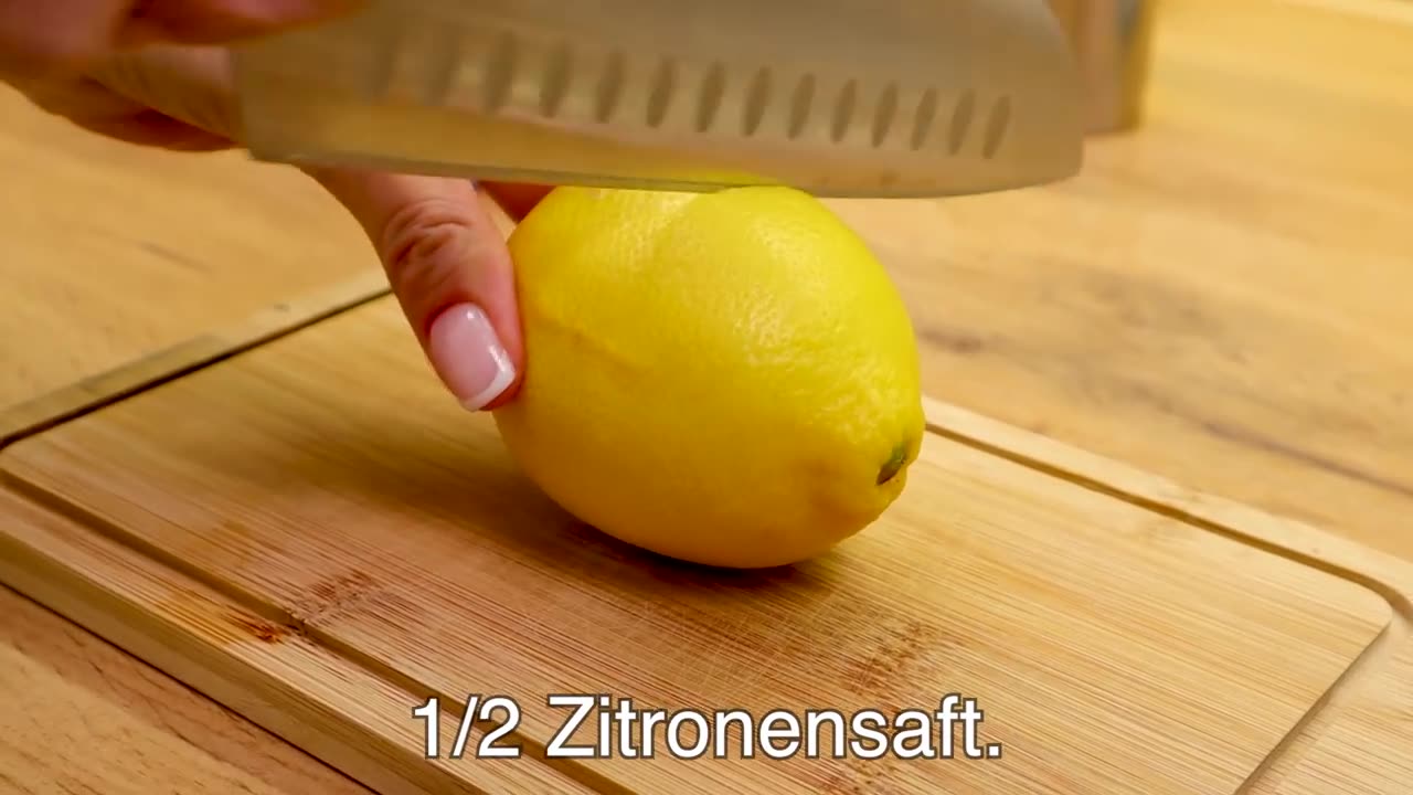 Dieses Rezept kennen nur wenige! Leckeres Rezept für Avocado Tomaten Salat! Gesund und lecker!