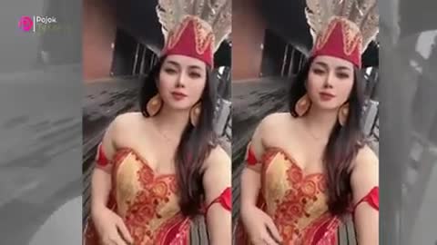 Dayak girl