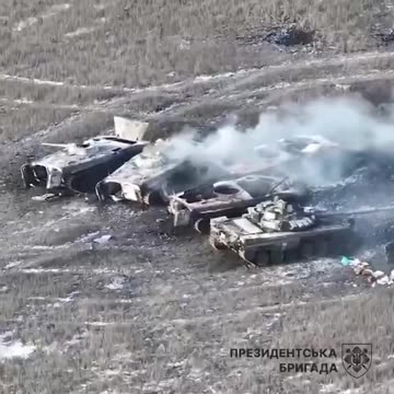 Shredding Russian Soldiers and Vehicles With Grenades