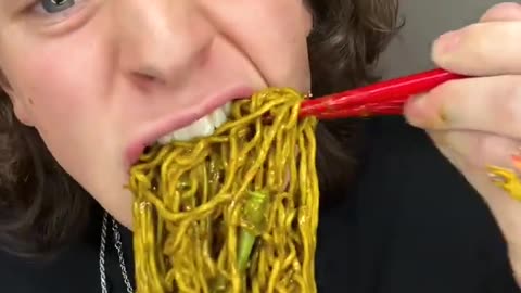 Korean Blue Takis Noodles!? 🔥