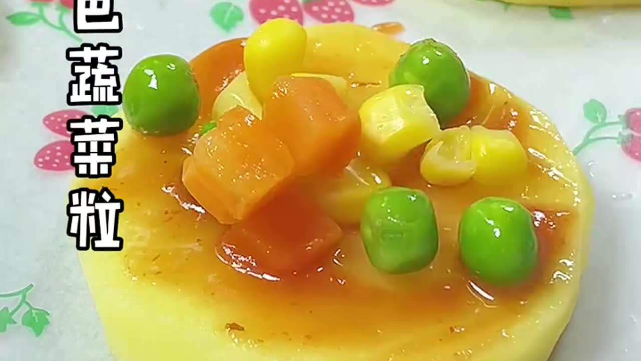 @FoodiePotato #Food [Topic]# #Potato [Topic]# #Pizza [Topic]#