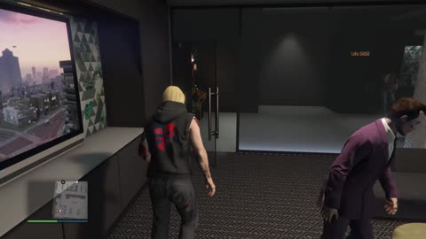 My buddy is so drunk he zombie walks through the door — GTA 5