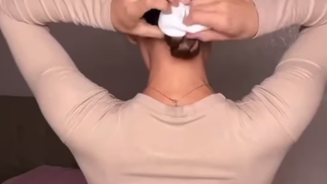 Easy peasy hairstyle