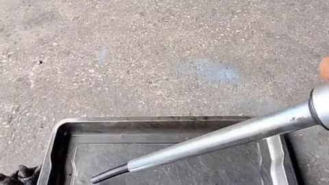 Bike shakes seal fixing
