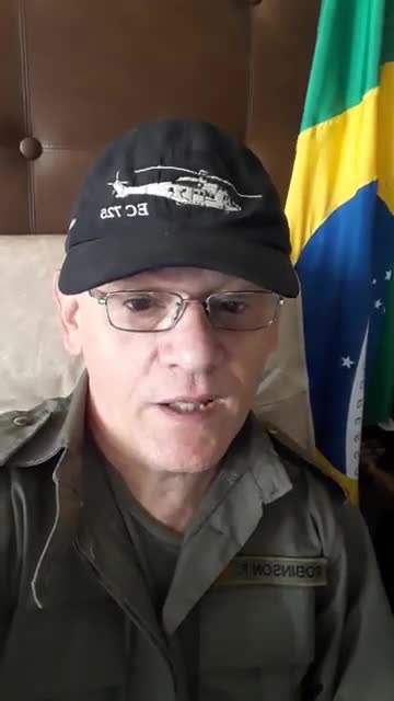 O vídeo sobre revoluções coloridas é um dos mais importantes do ano. #shorts