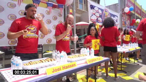 $6000 CHEESEBURGER EATING CONTEST (World's Biggest) In Washington DC