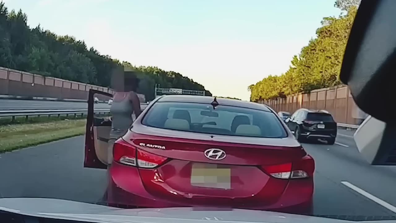 ROAD RAGE SMASHES WINDOW