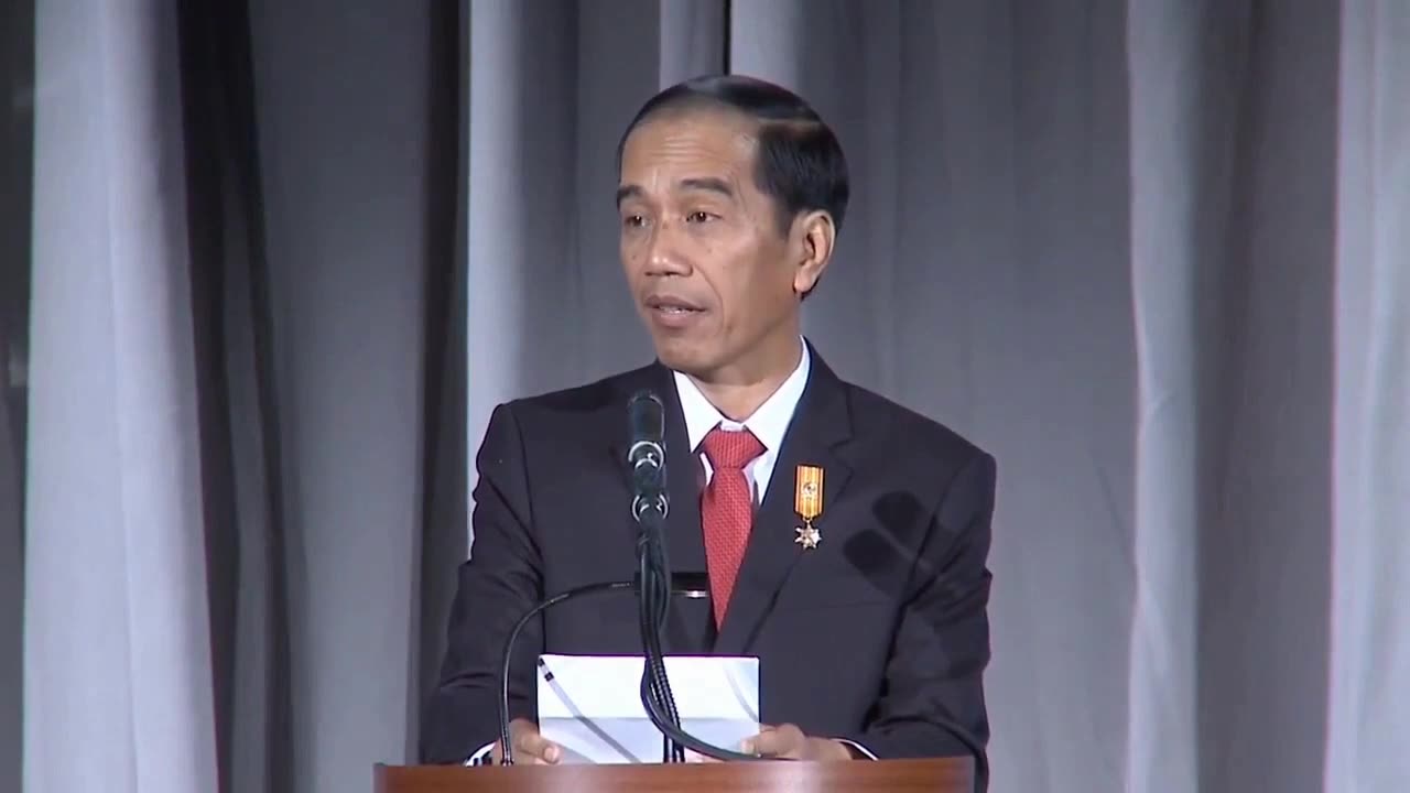 President Jokowi Speaking Chinese Mandarin