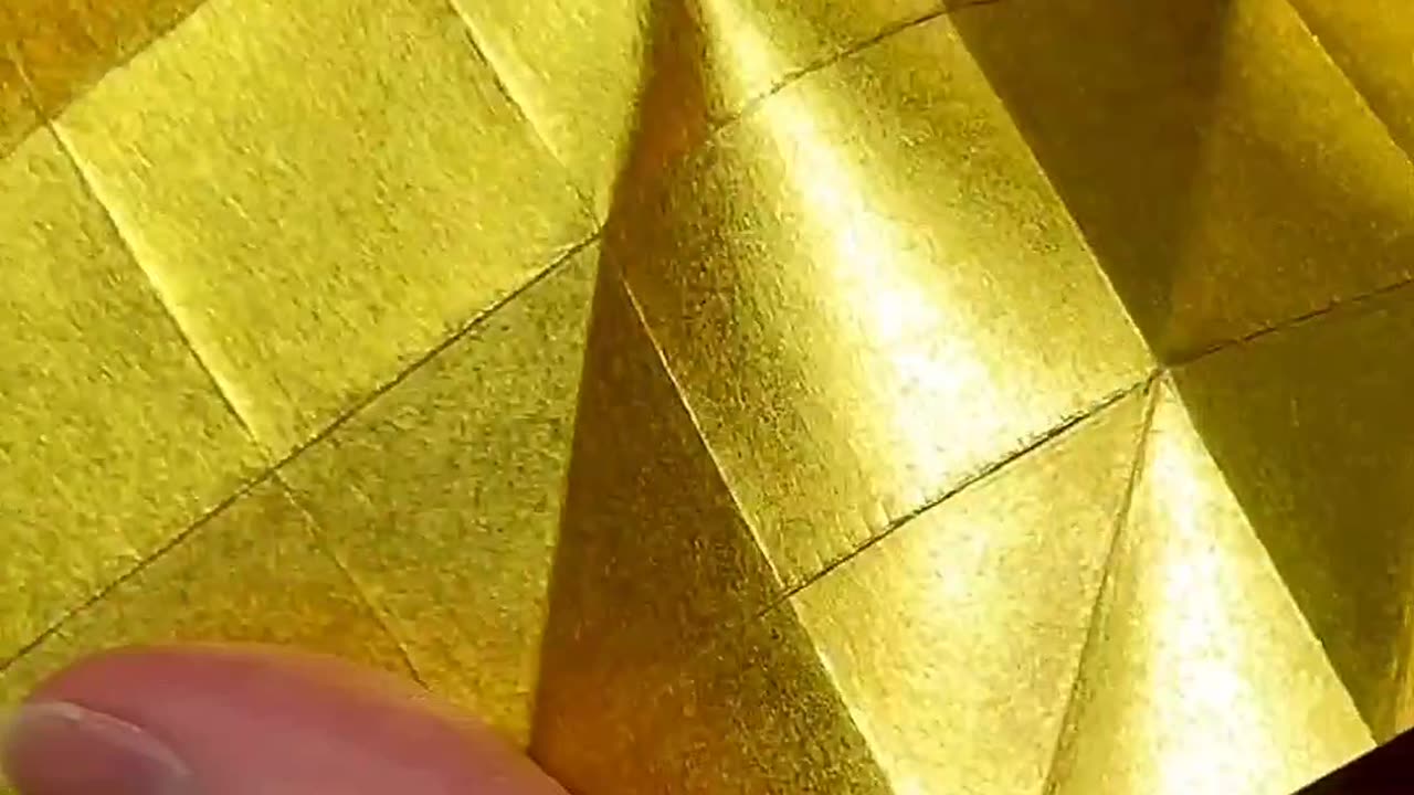 Golden paper turned into a design!😱