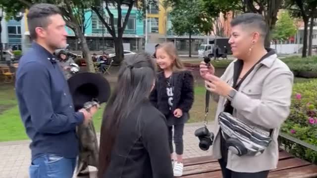 Hablemos de los ojazos que tiene esta
