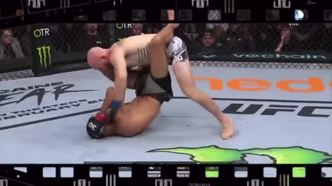 Epic UFC Fight: [Name of Fighters] Go Head-to-Head in a Battle for the Ages!