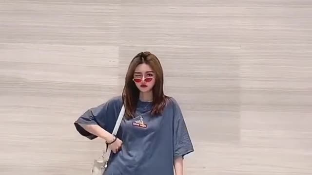 Casual wear collocation, the upper body beauty, beautiful;