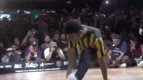 Hot dance with one leg