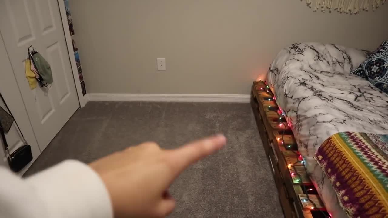 Rearranging my room | Deep cleaning + New room tour