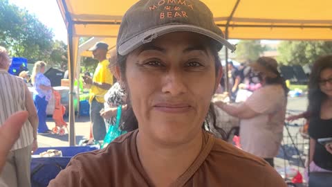 (Español) Woman's Toothache Gone After Hearing Prayer for a Different Woman