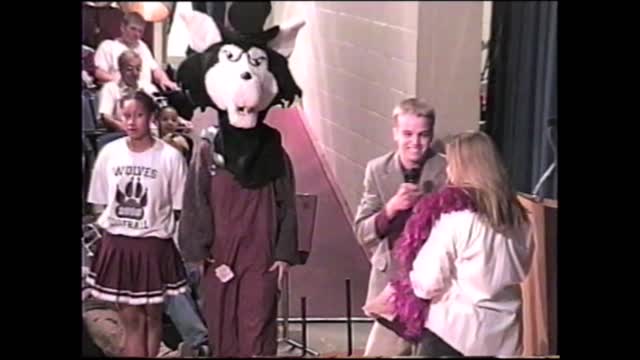 2000-01 WPHS Vids 006 Homecoming Hootenanny Skit 2 Cheerleading Competition by Glenn Strader