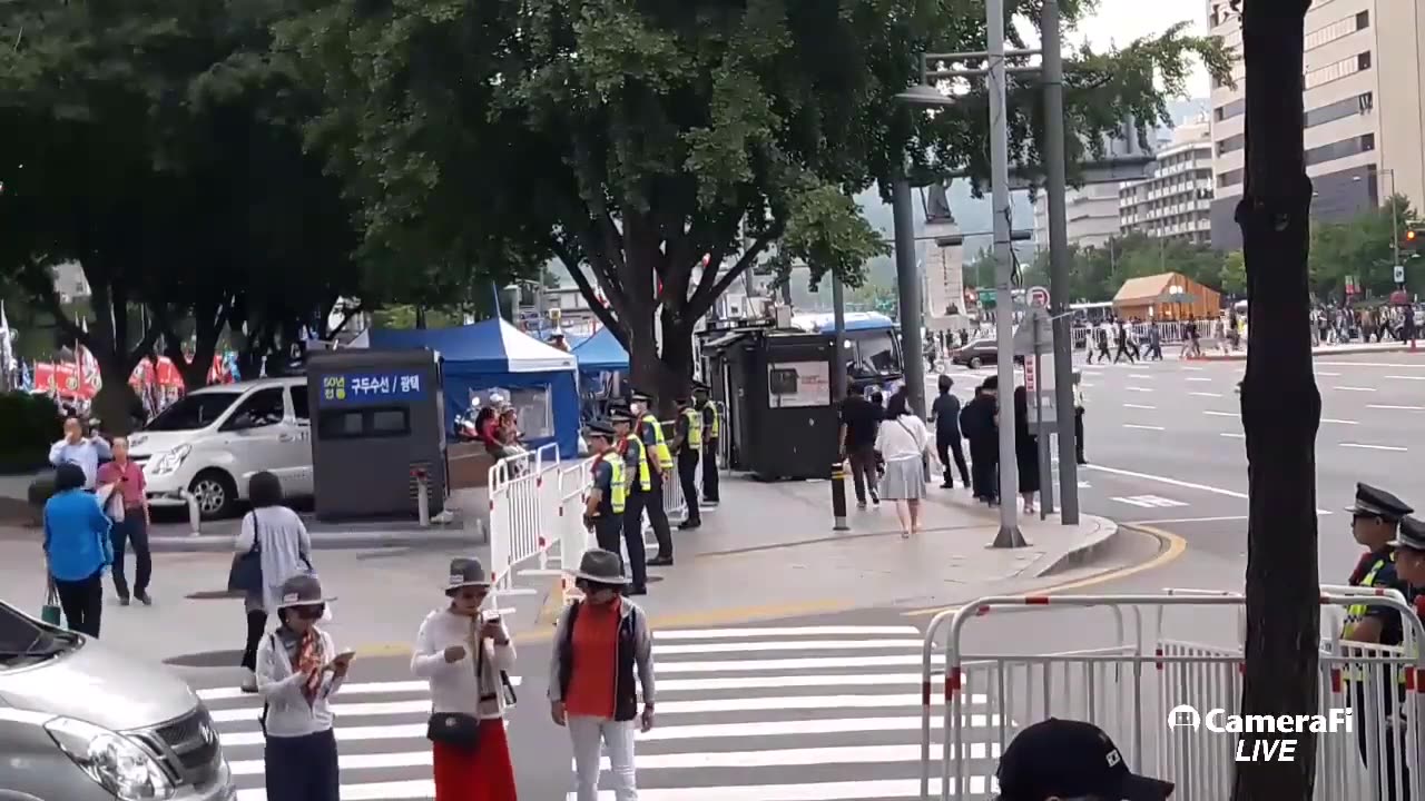 20190703_V3_S02(AtDITmQycH0)들어보세요, 트럼프대통령을 간절히 기다리는 시민의 마음을