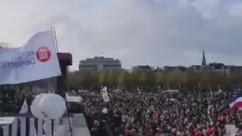 Hague as the Dutch rise up against pharma-fascistic