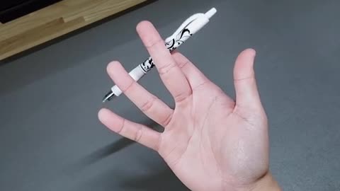 Learn the Charge pen spinning trick!