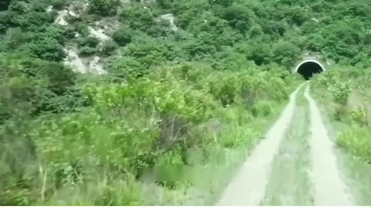 टनल मे भूलभुलैय😨😨