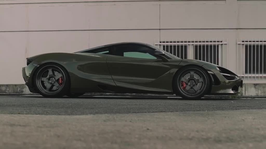 "Circle the people who will buy this car for you in three years!" # McLaren 720S