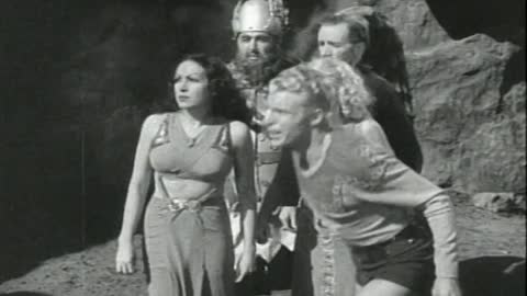 Flash Gordon (1936) Space Soldiers 13 - Rocketing to Earth