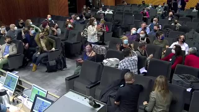 Las cloacas de la izquierda troleadas con el himno de la Guardia Civil y Policia Nacional