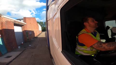 Trucking UK 0002 - Manobras apertada na entrega