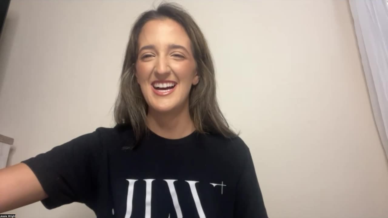 Meet Jessica Wright... America's Budding Artist!