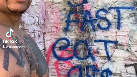 OUTDOOR MUSEUM OF GRAFFITI INSPIRATION| the best motivational bodybuilding rapper