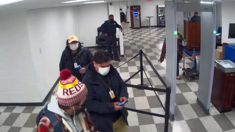 6135RHOBG3G3L8ScreeningArea8_2021-01-06_13h20min01s643ms.mp4