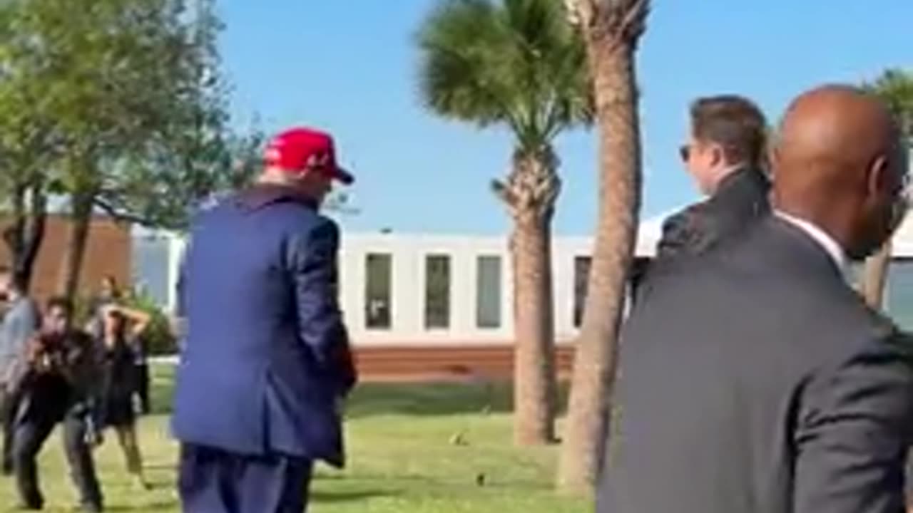 Elon Musk Greets Trump When He Comes To Starbase