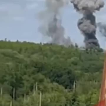 👀 The moment of the attack on the Russian warehouse with ammunition!