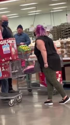 Mask Nazis Go Bonkers In The Grocery Store