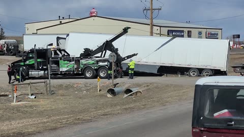 CHEYENNE WY USA WINKLER TOW ON THE JOB