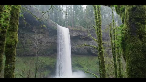 Beautiful waterfall 🌹🥀