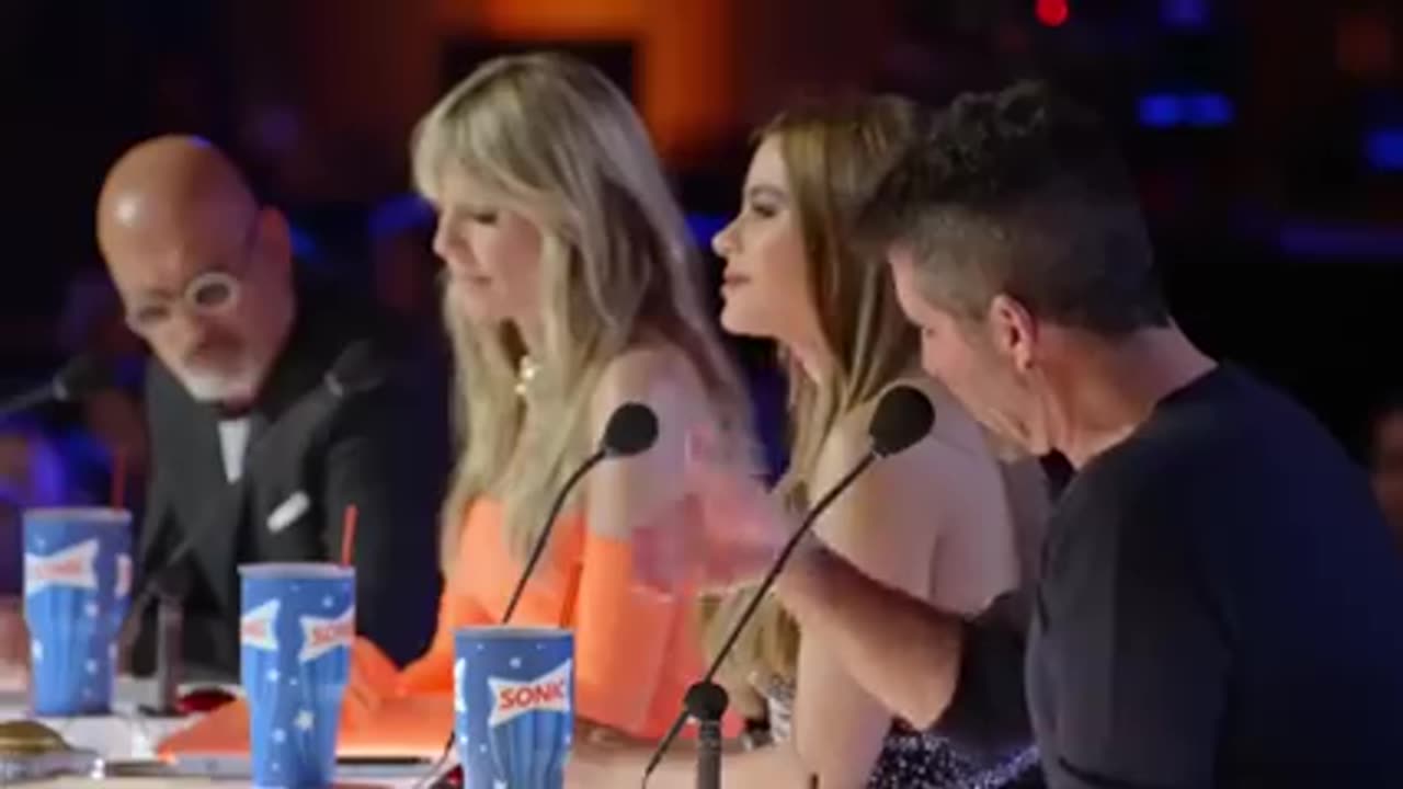 SIMON COWELL Removes His Backing Track What Happens Next Will Blow Your Mind...