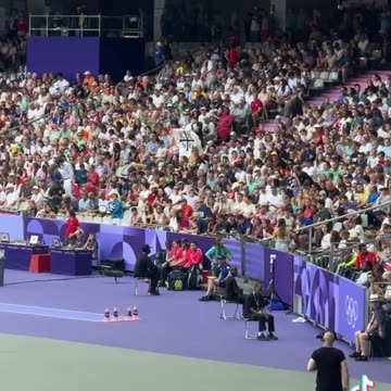 Κύπριος πήγε στους Ολυμπιακούς Αγώνες με σημαία “ΙΗΣΟΥΣ ΧΡΙΣΤΟΣ ΝΙΚΑ”