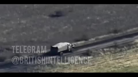 Ukrainian Special Forces DESTROY a whole column of Russian armoured vehicles with MLRS missiles