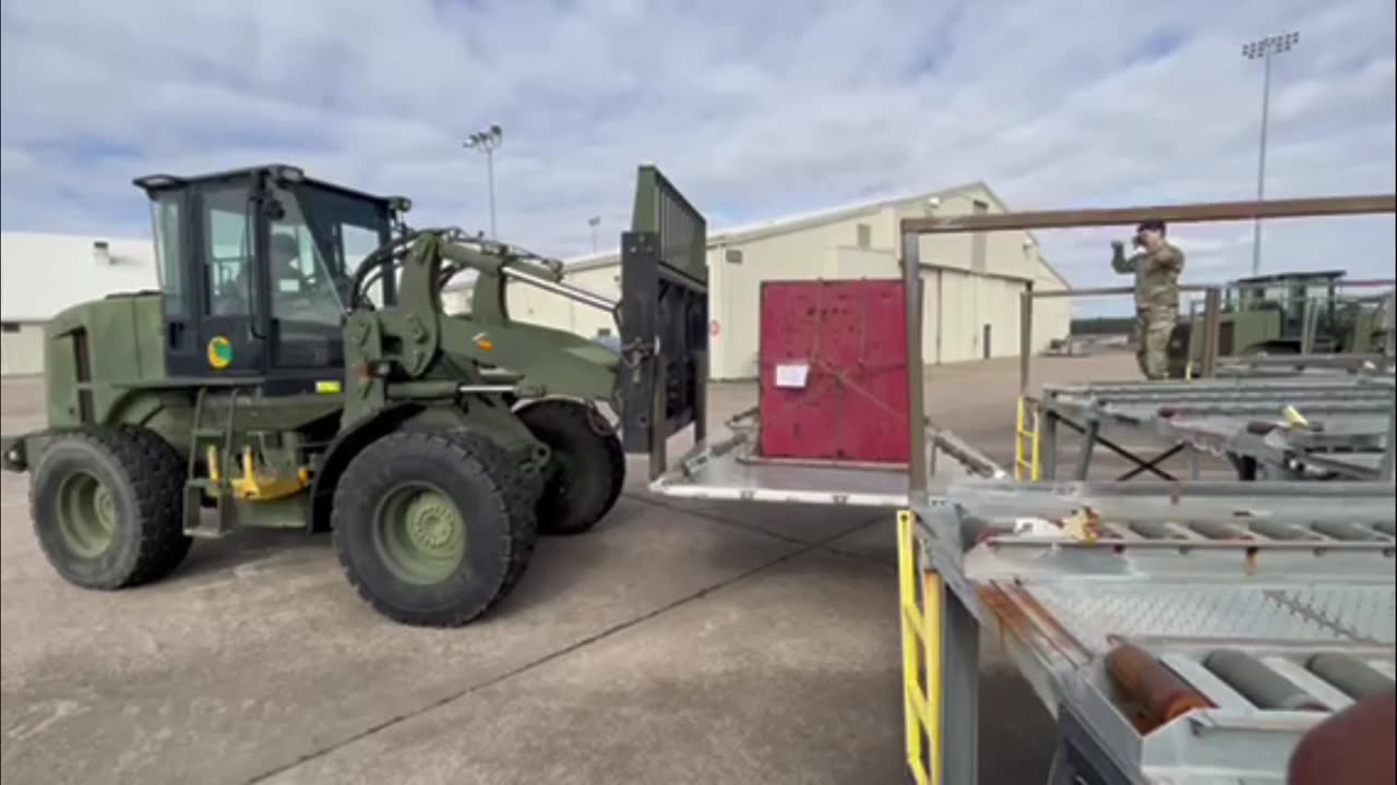 MHE Training Forklift 10K AT Air Force