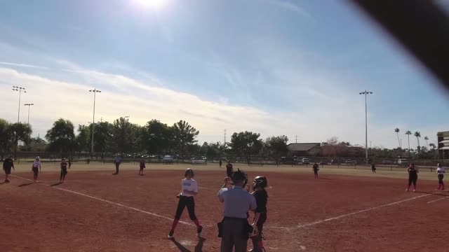 Sissi triple vs Firecrackers Lambert